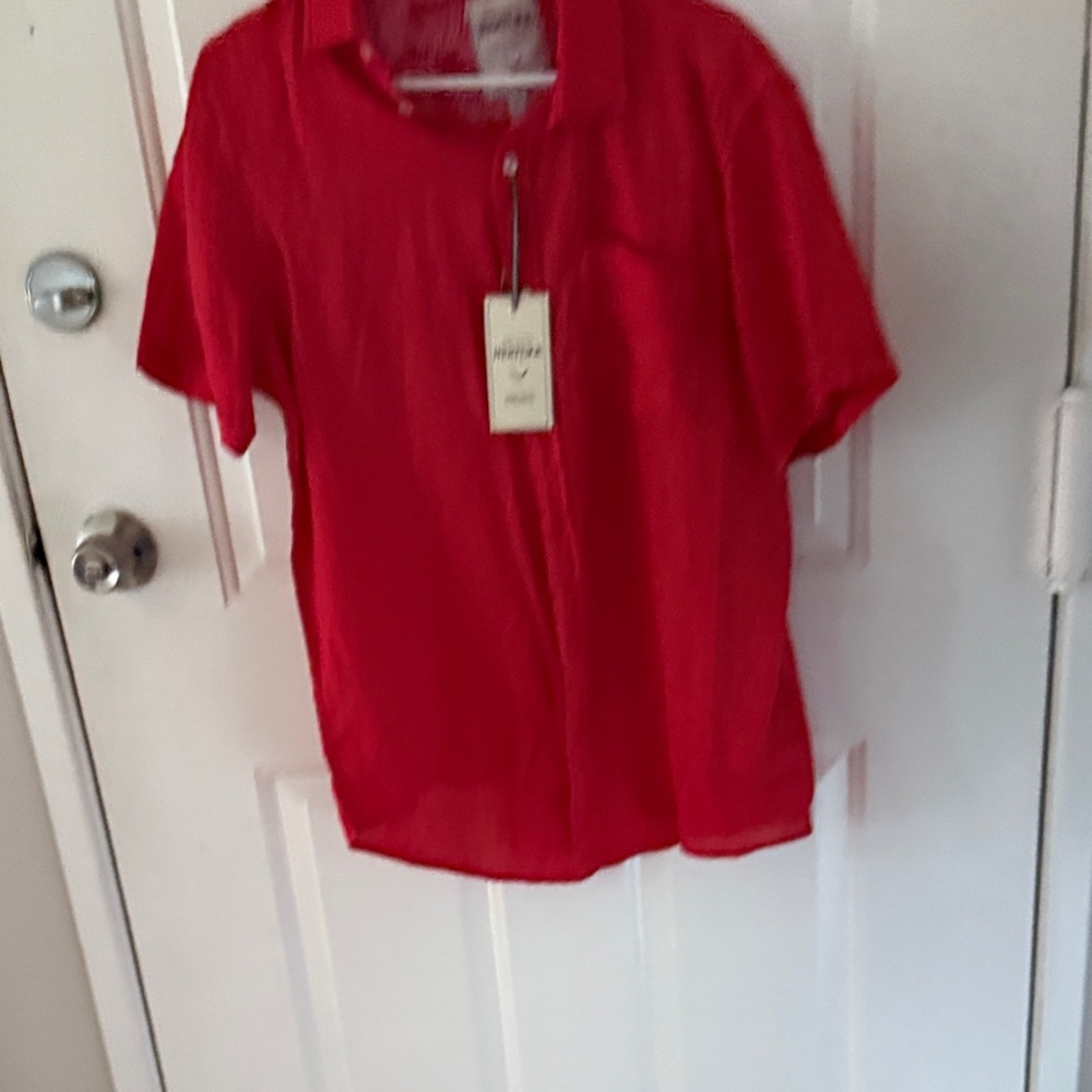 NWT Report Collection Linen Button Down